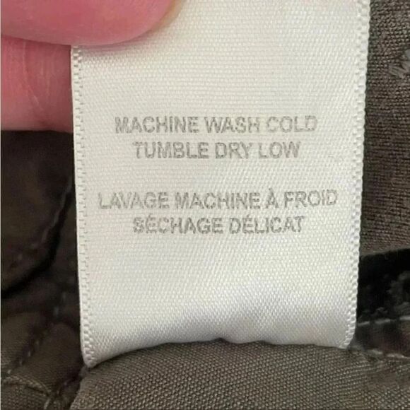 Kuhl Born In The Mountains Cotton Blend Pockets Low Rise Gray Womens Shorts SZ 2 - Picture 8 of 10